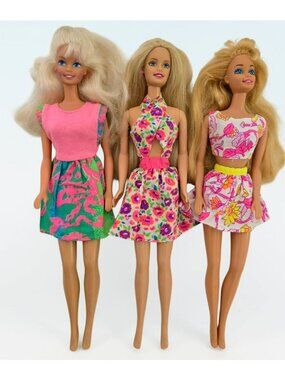 3 Vintage 90s Barbie Dolls Blonde Floral Dress Fashion Clothing Twist Turn Lot